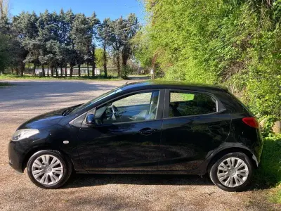 Occasion Mazda 2 72 ch (52 kW) 2010 Noir Citadine