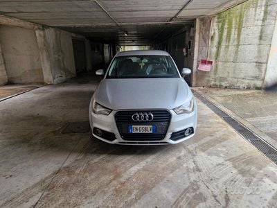 Usata Audi A1 143 CV (105 kW) 2012 Grigio Utilitaria