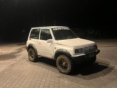 Second-hand Suzuki Vitara 75 CP (55 kW) 1989 Alb Berlinǎ