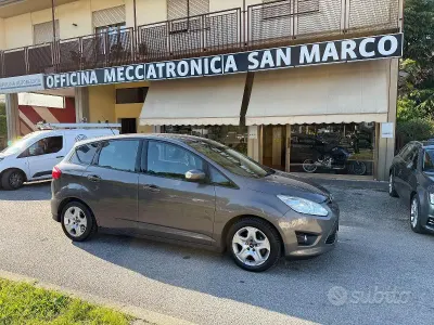Usata Ford C-MAX Business Edition 95 CV (69 kW) 2014 Grigio Monovolume