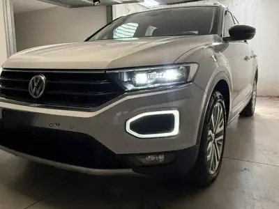 Usata VW T-Roc Advance 116 CV (85 kW) 2019 Bianco SUV