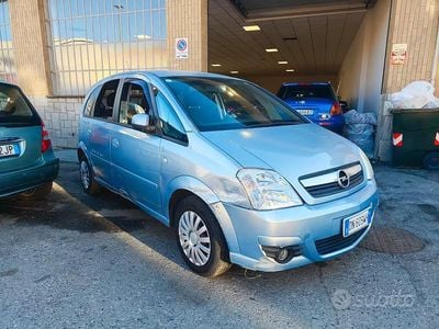 Usata Opel Meriva 89 CV (65 kW) 2008 Grigio Monovolume