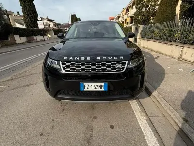 Usata Land Rover Range Rover evoque 150 CV (110 kW) 2019 Nero SUV