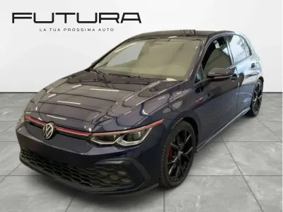Usata VW Golf VIII 245 CV (180 kW) 2022 Blu/azzurro Berlina