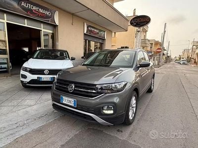 Begagnad VW T-Cross Style 95 HK (69 kW) 2020 Grå SUV