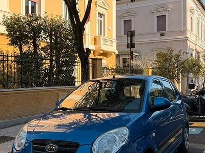 Usata Kia Picanto LX 2008 Blu Utilitaria