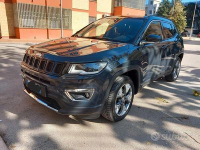 Usata Jeep Compass 140 CV (102 kW) 2018 Grigio SUV