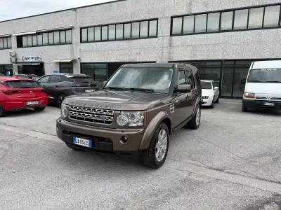 Usata Land Rover Discovery 4 SE 245 CV (180 kW) 2011 Marrone SUV