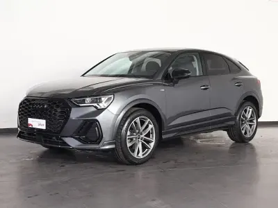 Usata Audi Q3 Sportback Exclusive 150 CV (110 kW) 2025 Grigio daytona perlato SUV