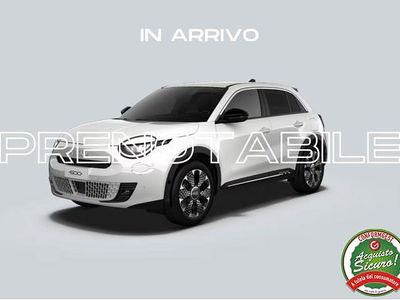 Nuova Fiat 600 La Prima 110 CV (80 kW) 2025 Bianco SUV