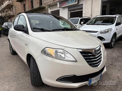 Usata Lancia Ypsilon S 86 CV (63 kW) 2011 Bianco Utilitaria