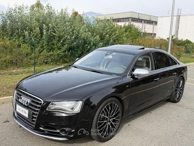 Audi S8