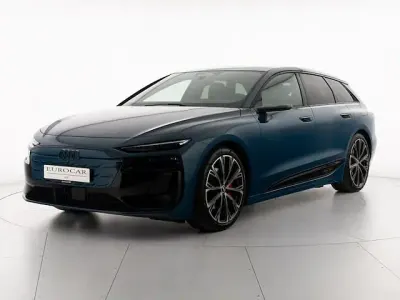 Usata Audi A6 e-tron Edition .1 269 kW (367 CV) 2025 Blu malpelo metallizzato Station wagon