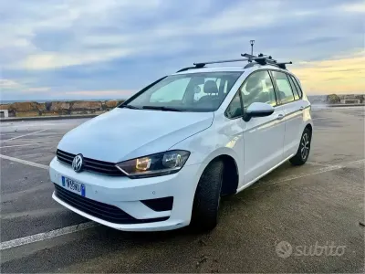 Usata VW Golf Sportsvan 85 CV (62 kW) 2016 Monovolume