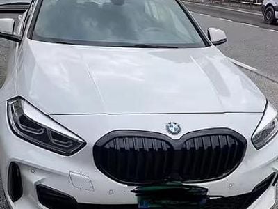 Usata BMW 118 M Sport 136 CV (100 kW) 2020 Bianco Utilitaria
