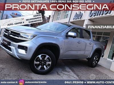 Usata VW Amarok 241 CV (177 kW) 2024 Grigio Pick-up