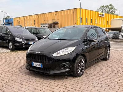 Usata Ford Fiesta ST-Line 75 CV (55 kW) 2017 Nero Berlina