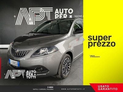 Usata Lancia Ypsilon S 69 CV (50 kW) 2024 Grigio Utilitaria