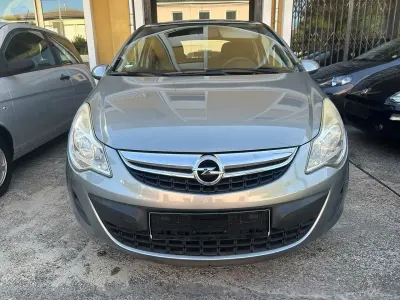 Usata Opel Corsa 69 CV (50 kW) 2011 Grigio Utilitaria