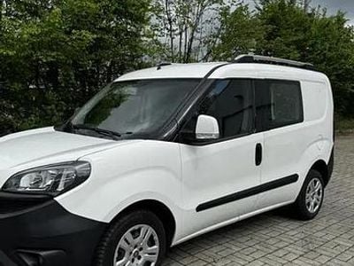 Usata Fiat Doblò 95 CV (69 kW) 2019 Bianco Monovolume