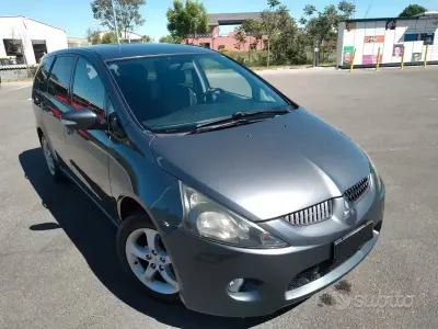 Usata Mitsubishi Grandis 136 CV (100 kW) 2006 Grigio Monovolume