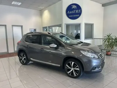 Usata Peugeot 2008 Allure 92 CV (67 kW) 2014 Grigio SUV