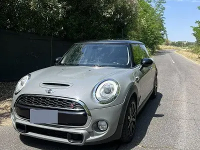 Usata Mini Cooper Coupé 170 CV (125 kW) 2017 Grigio Coupé
