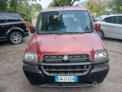Usata Fiat Doblò 69 CV (50 kW) 2005 Rosso Monovolume