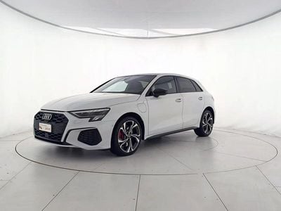 Usata Audi A3 S-Line 245 CV (180 kW) 2024 Bianco ghiacciaio metallizzato Berlina
