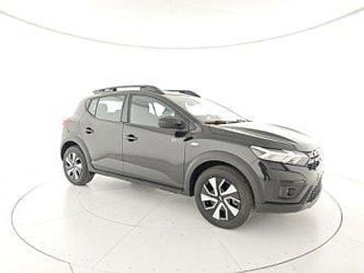 Nuova Dacia Sandero Essentiel 101 CV (74 kW) 2026 Grigio scuro Utilitaria