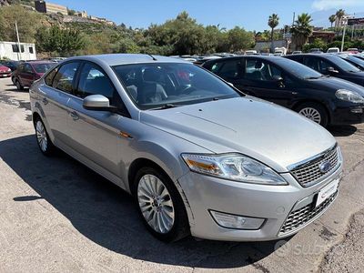 Usata Ford Mondeo 140 CV (102 kW) 2010 Grigio Berlina