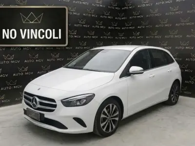 Usata Mercedes B180 116 CV (85 kW) 2022 Bianco Monovolume