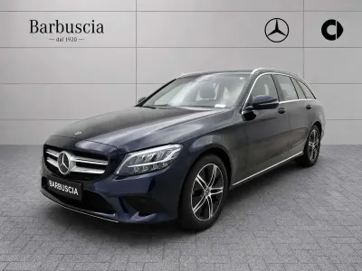 Usata Mercedes C200 160 CV (117 kW) 2021 Blu/azzurro Station wagon