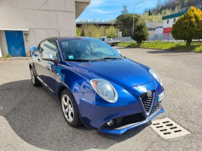 Usado Alfa Romeo MiTo 79 CV (58 kW) 2018 Azul Utilitario