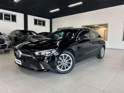 Usata Mercedes CLA200 Shooting Brake Business 150 CV (110 kW) 2022 Nero Station wagon