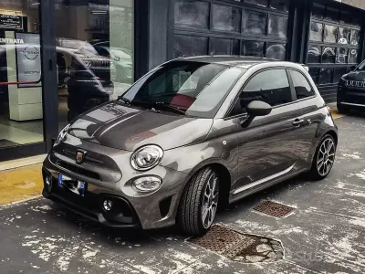 Usata Abarth 595 Turismo 165 CV (121 kW) 2024 Grigio Berlina
