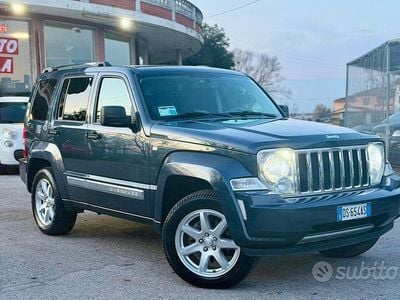 Usata Jeep Cherokee Limited 177 CV (130 kW) 2008 Blu SUV