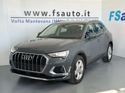 Usata Audi Q3 Advanced 150 CV (110 kW) 2020 Grigio atomico metallizzato SUV