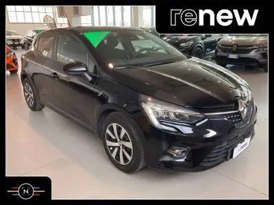 Usata Renault Clio V Equilibre 67 CV (49 kW) 2023 Nero nacre Berlina
