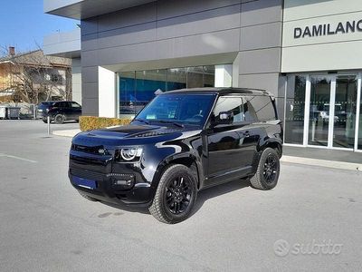 Usata Land Rover Defender S 200 CV (147 kW) 2024 Nero SUV