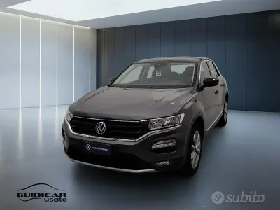 Usata VW T-Roc Style 150 CV (110 kW) 2021 Grigio SUV