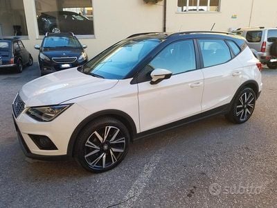 Usata Seat Arona Black Edition 90 CV (66 kW) 2020 Bianco SUV