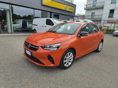 Usata Opel Corsa Edition 75 CV (55 kW) 2023 Orange fizz Utilitaria