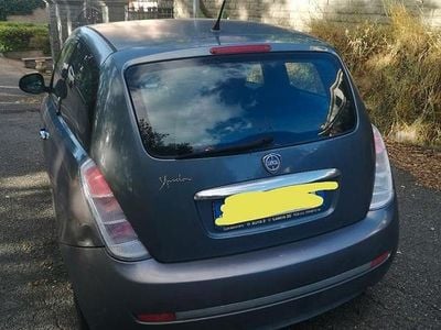 Usata Lancia Ypsilon 60 CV (44 kW) 2011 Grigio Utilitaria