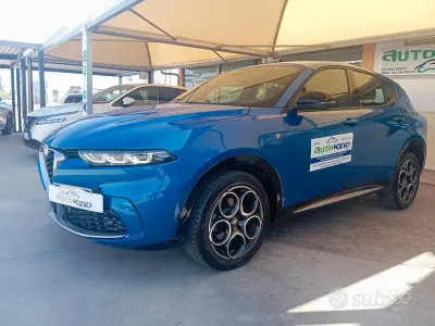 Usata Alfa Romeo Tonale Sprint 131 CV (96 kW) 2023 Bluazzurro SUV