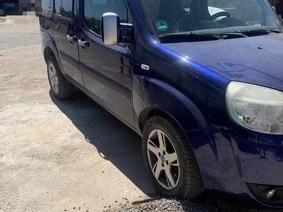 Usata Fiat Doblò 2008 Blu Monovolume