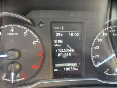 Second-hand Toyota Yaris Lounge 72 CP (52 kW) 2019 Gri Berlinǎ