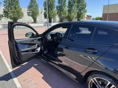 Begagnad BMW 118 M Sport 150 HK (110 kW) 2020 Svart Halvkombi