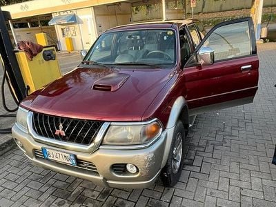 Usata Mitsubishi Pajero Sport 2000 Rosso SUV