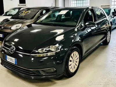 Usata VW Golf VII Executive 116 CV (85 kW) 2019 Grigio Berlina